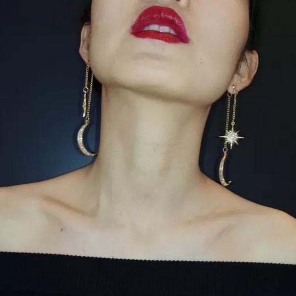 Moon and Star Drop Earrings - Picture 4 of 7